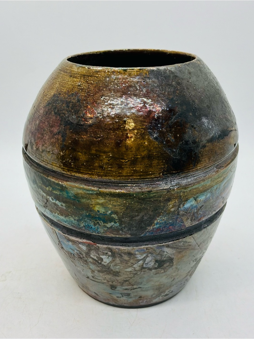 Raku Fired Ribbed Pottery Vase, Urn, Pot Metallic Finish Unmarked 5” Tall